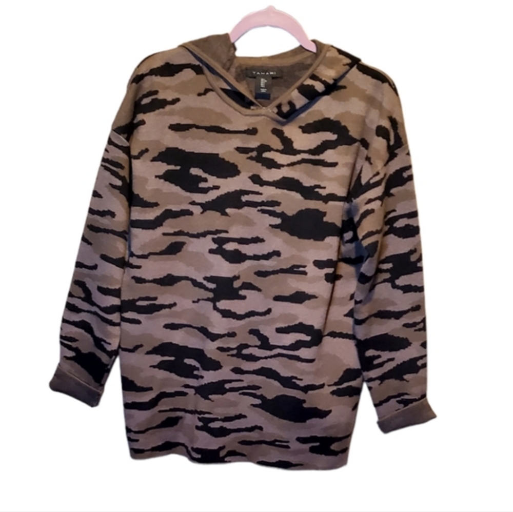 Tahari Animal Print Pullover Knit Sweater Hoodie Large‎